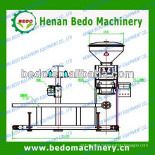 corn/bean/wheat/wood pellet/ rice packing machine 008613592516014